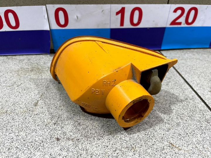 Указатель поворота правый Ford Focus I