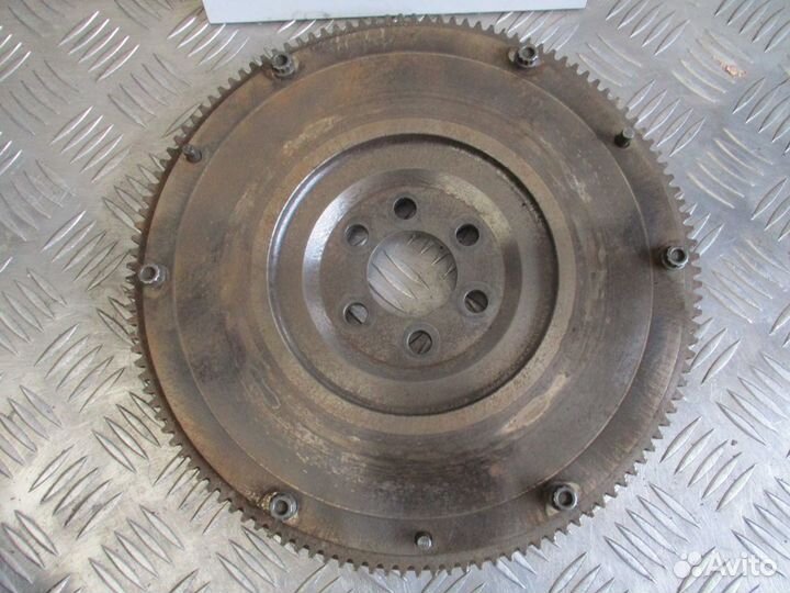 Маховик FAW Besturn B50 1.6 2012г