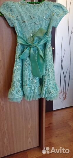 Продам платья