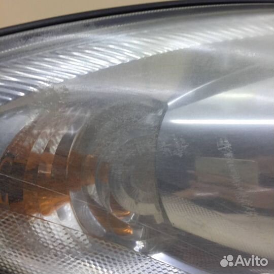 Б/У Б/У Фара правая 921021H000 Hyundai-KIA