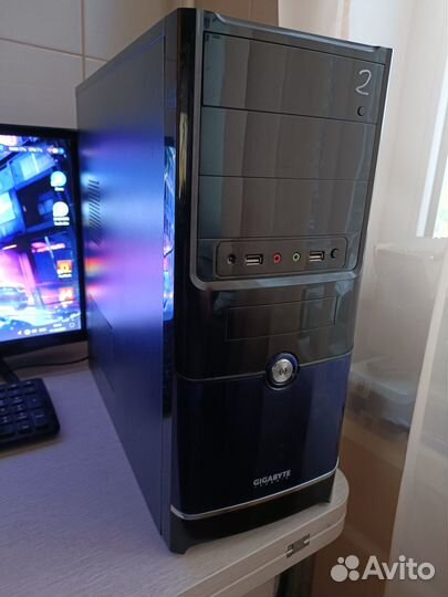 Хороший Домашний Компьютер для Школьника с Моником