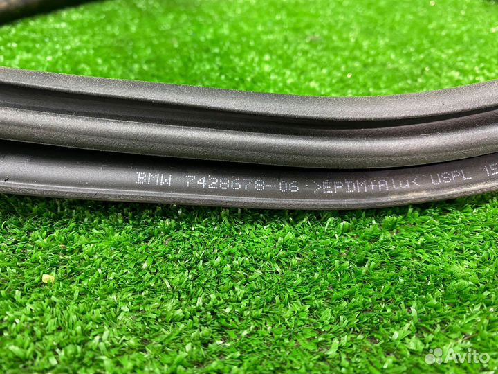 Уплотнитель двери BMW X5 G05 бмв Х5