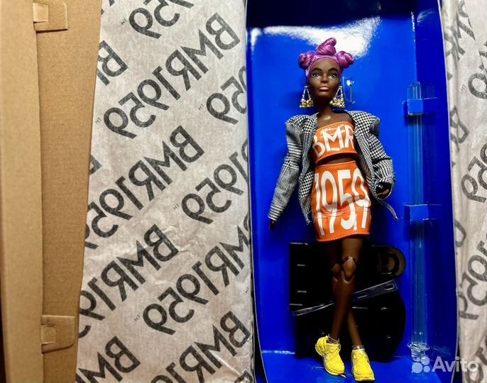 Кукла Барби бмр розовые волосы
