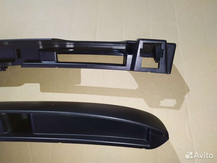 Накладка задней двери LADA largus оригинал