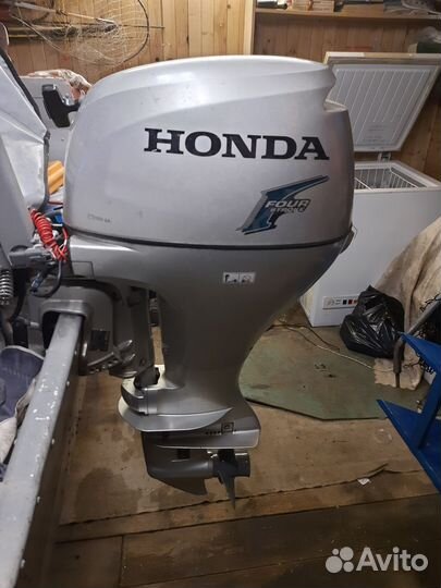 Лодочный мотор Honda 15