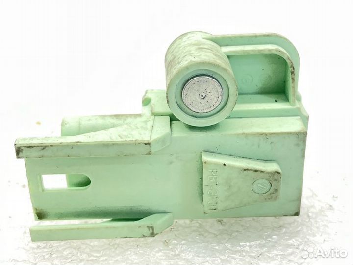 Датчик удара передний левый Bmw 5-Series E60