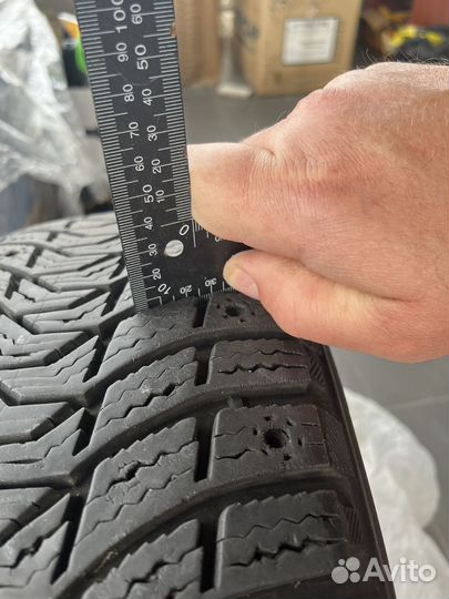 Michelin Latitude X-Ice North 3 215/60 R16 99T