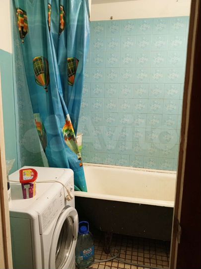 1-к. квартира, 327 м², 5/5 эт.