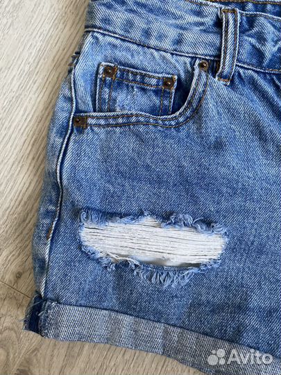 Джинсовые шорты pull&bear 32 размер