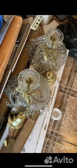 Люстры в налии 2 шт