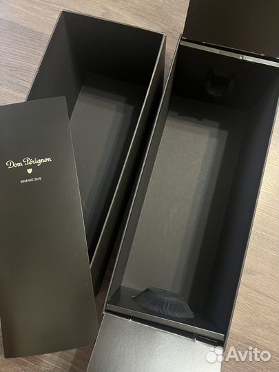 Коробка от шампанского Dom Perignon 2010 1,5л