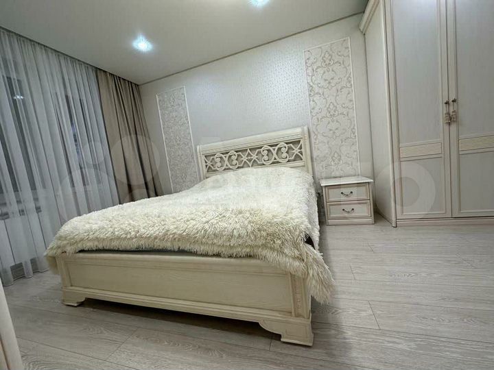 4-к. квартира, 99,4 м², 1/10 эт.