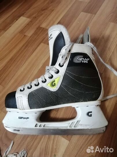 Коньки хоккейные