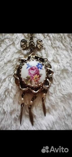 Старинный кулон