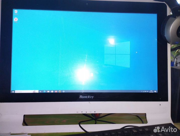 Моноблок HuntKey HA210