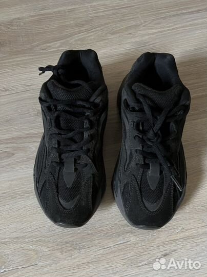 Оригинал yeezy 700 v2 vanta Adidas