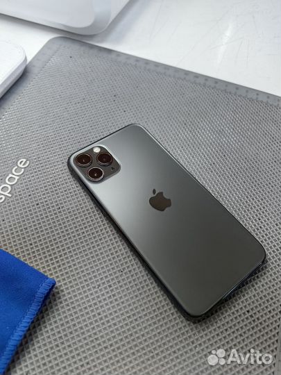 iPhone 11 Pro, 64 ГБ