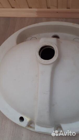 Раковина в ванную накладная керамическая