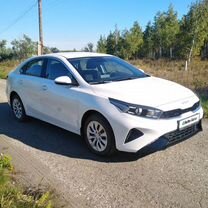 Kia Cerato 1.6 AT, 2022, 4 320 км, с пробегом, цена 2 400 000 руб.