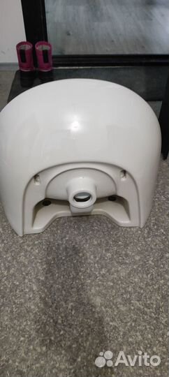 Раковина и кухонная мойка в сборе