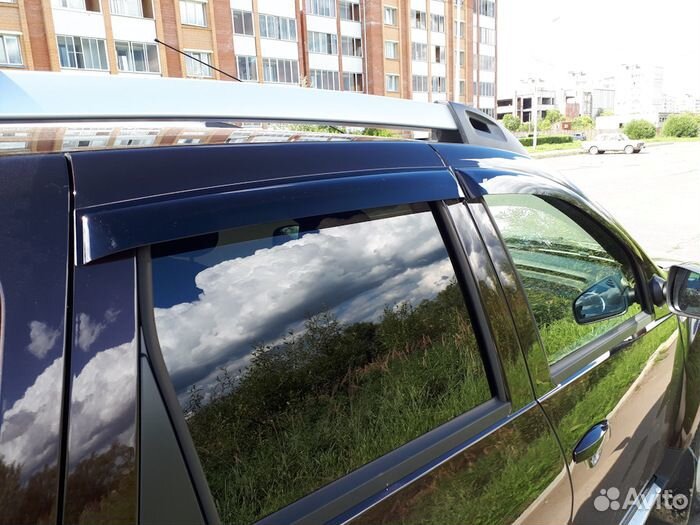Дефлекторы боковых окон Renault Duster (2010-20