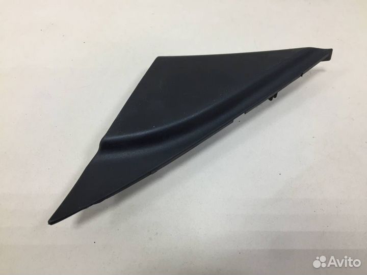 Крышка зеркала внутренняя левая Mazda 3 BK 2002-2009