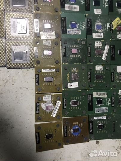 Большая коллекция ретро процессоров