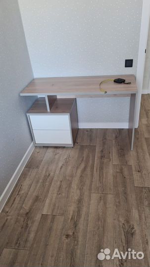 Письменный стол