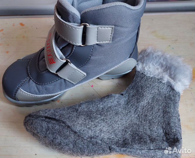 Лыжные ботинки