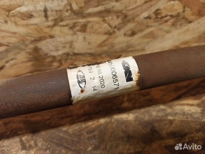 Привод левый LADA Vesta