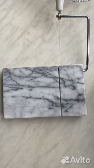 Мраморная доска для нарезки сыра