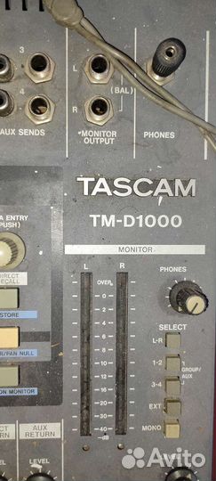 Tascam TM-D 1000