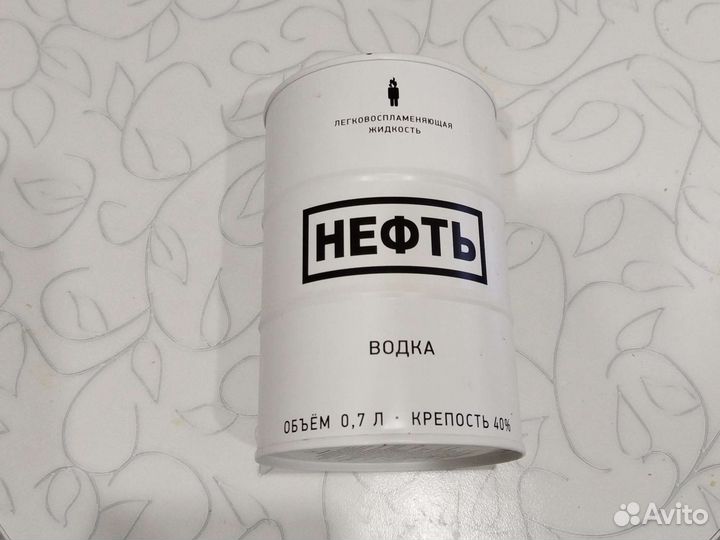 Банка от водки