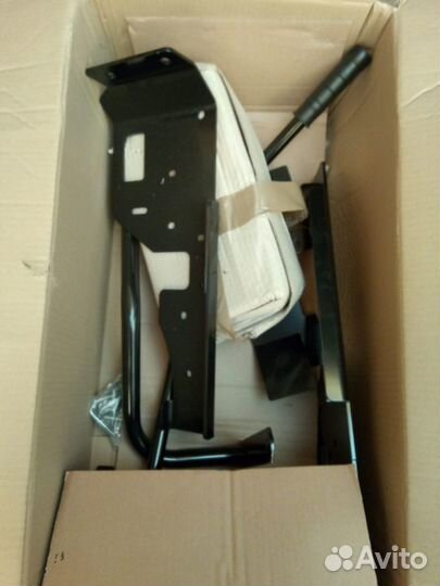 Новый Садовый трактор Cub Cadet XT3qs127 комплект