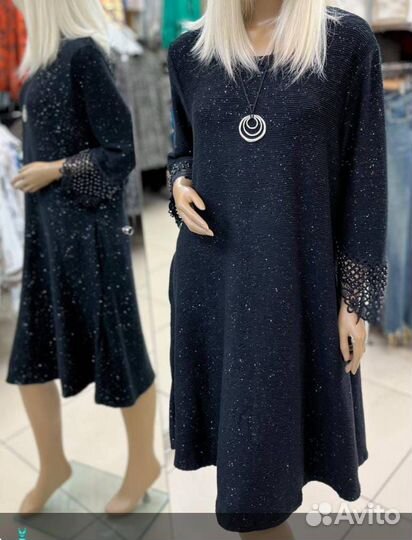 Сияющее чёрное платье