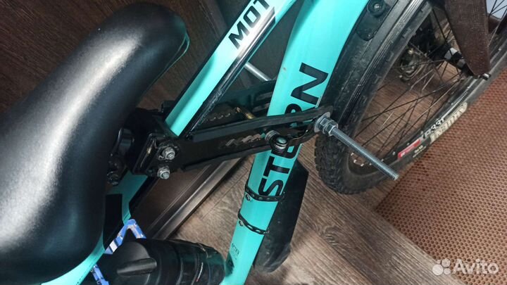 Детское кресло на раму велосипеда