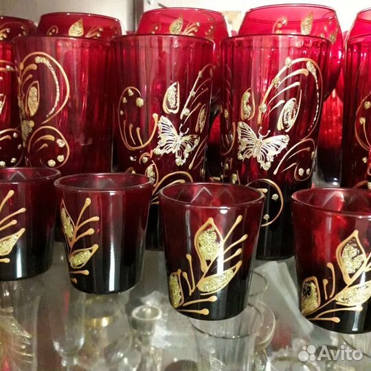 Набор бокалов для вина