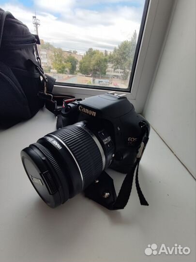 Зеркальный фотоаппарат Canon eos 550d