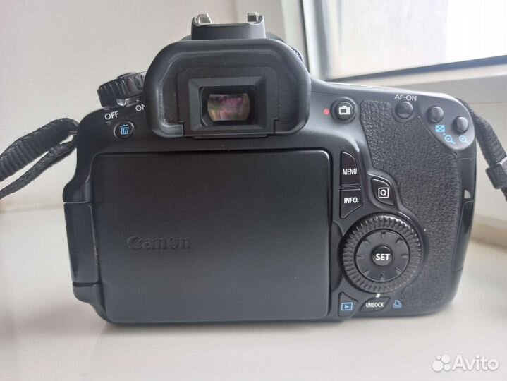 Фотоаппарат Canon 60D + Объектив Tamron 17-50 2,8