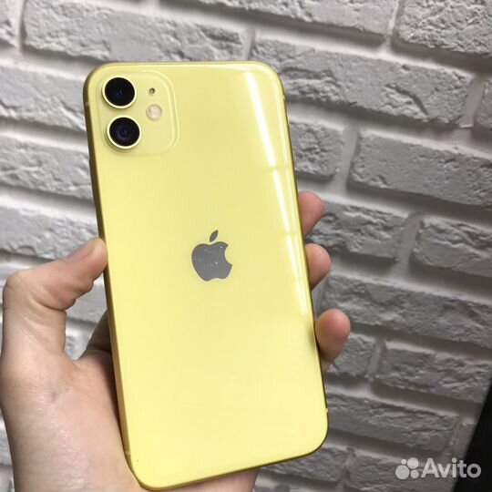 iPhone 11, 64 ГБ