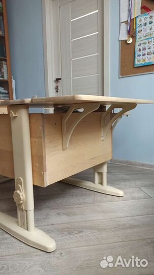 Растущая парта и стул Дэми массив березы