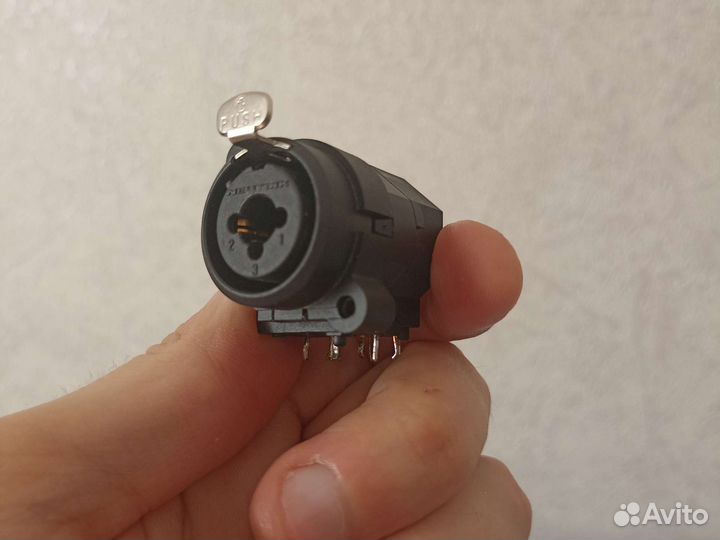 Коннектор RCJ6FI-H