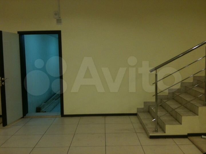 Офис-склад, 190 м² в центре