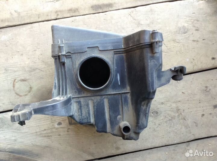 Корпус воздушного фильтра Форд Фокус 2 разборка