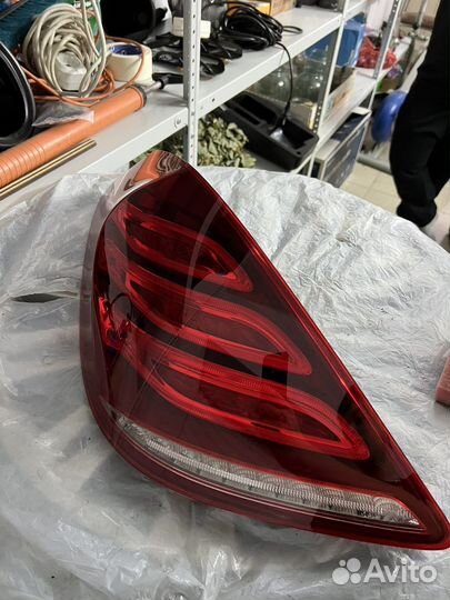 Задние фары на mercedes benz w222 2015г