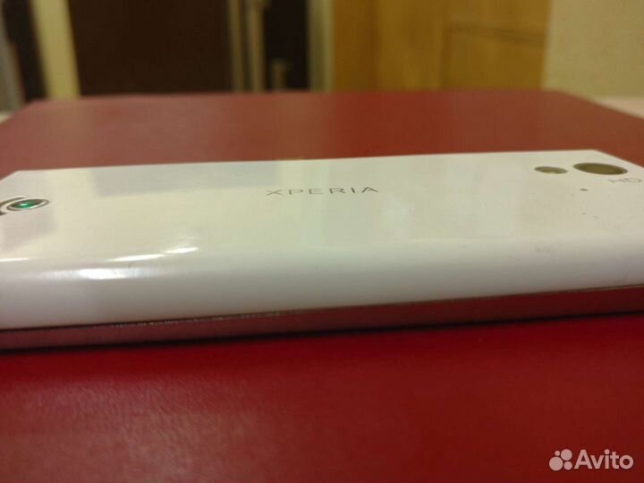 Телефон Sony Ericsson ray