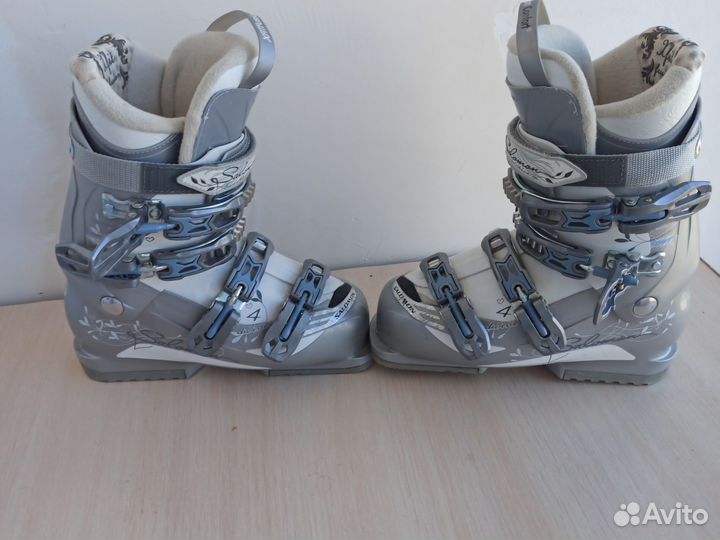 Горнолыжные ботинки женские 37