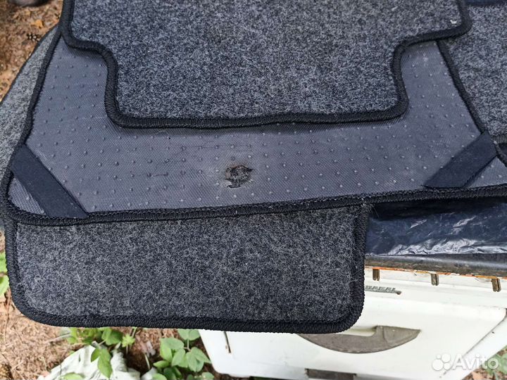 Коврики в машину 3