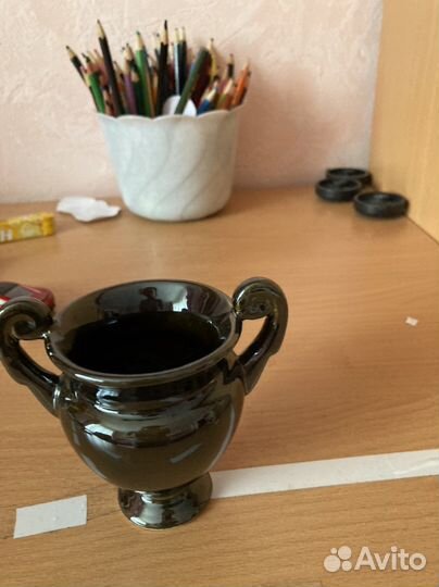 Кувшин и крушка