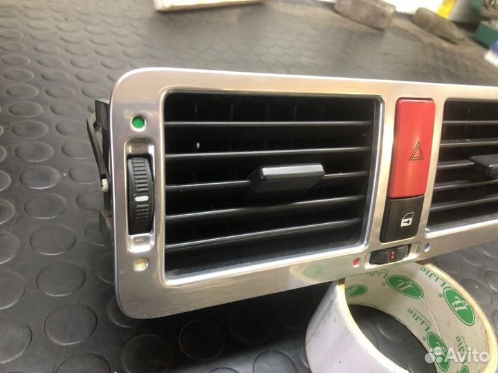 Дефлектор воздушный Land Rover Range Rover 3